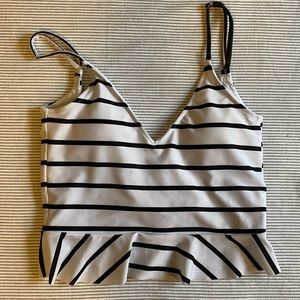 Kortni Jeane small scoop top